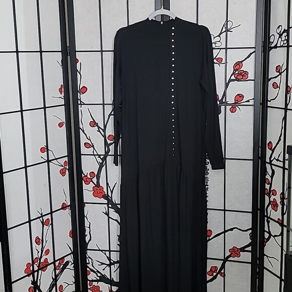 Vaara Dresses & Skirts - Vaara Full Coverage Long Sleeve Maxi Dress